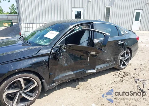 2022 Honda Accord Sport 2.0T z USA, uszkodzony, nr VIN 1HGCV2F30NA003009